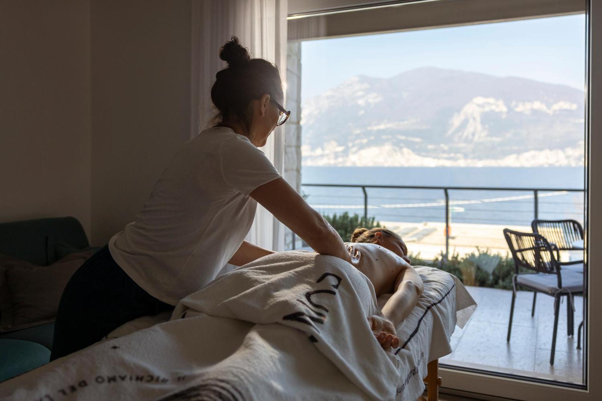 Sunset Residence Brenzone sul Garda Ngoại thất bức ảnh